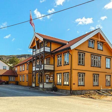 Fyresdal Gjestehus Moland Extérieur photo