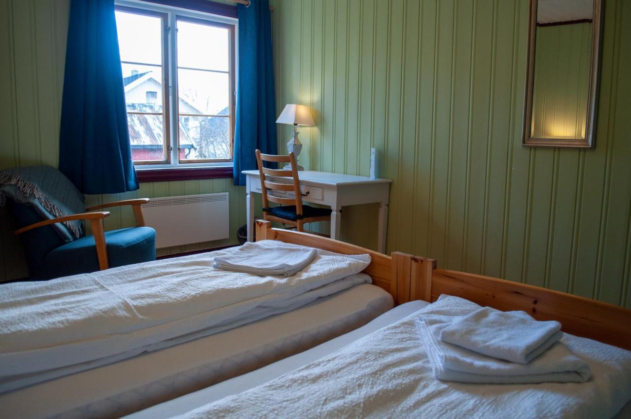 Fyresdal Gjestehus Moland Extérieur photo