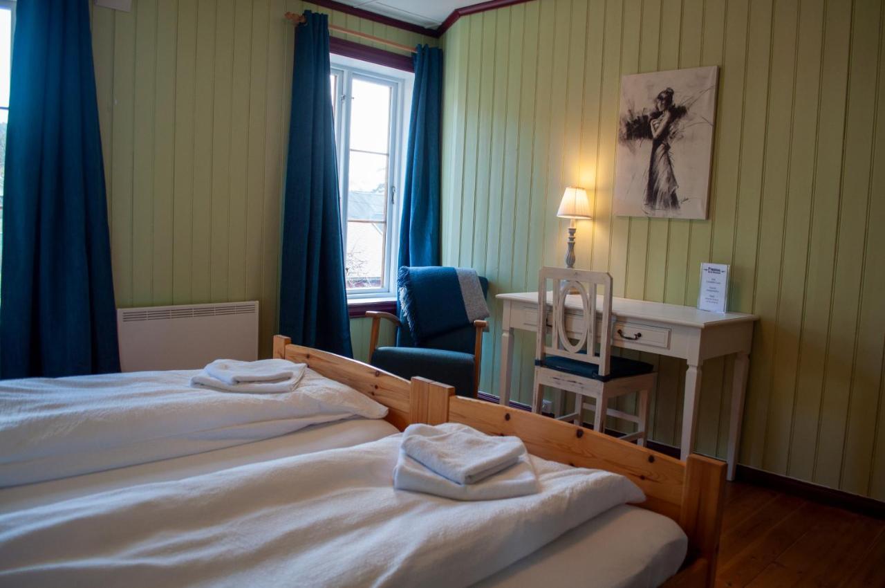 Fyresdal Gjestehus Moland Extérieur photo